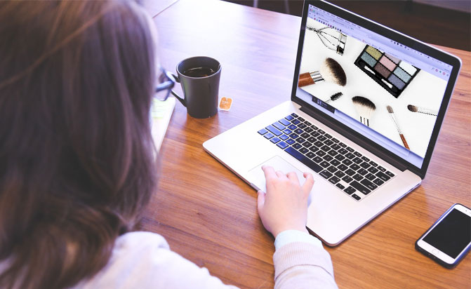 Cómo trabajar la marca digital en cosmética - Blog Tresce